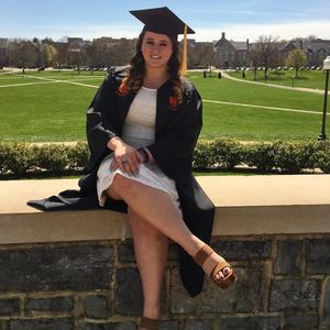 Meet your Posher, Stefani